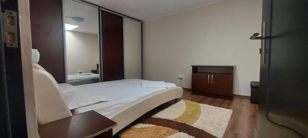 Jolie Suites Braila Exterior photo