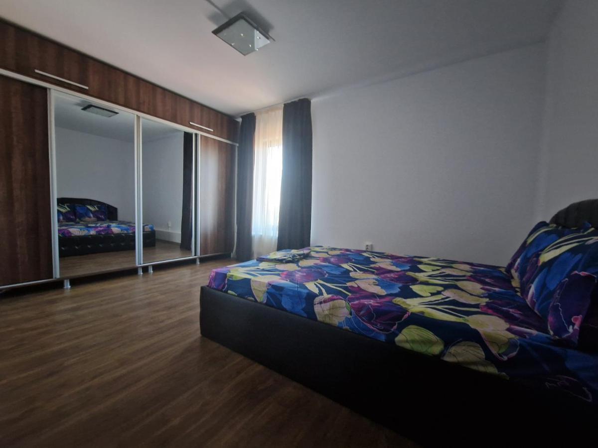 Jolie Suites Braila Exterior photo